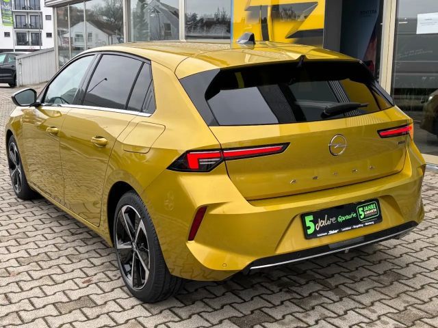 Opel Astra 1.6 Turbo Elegance Turbo