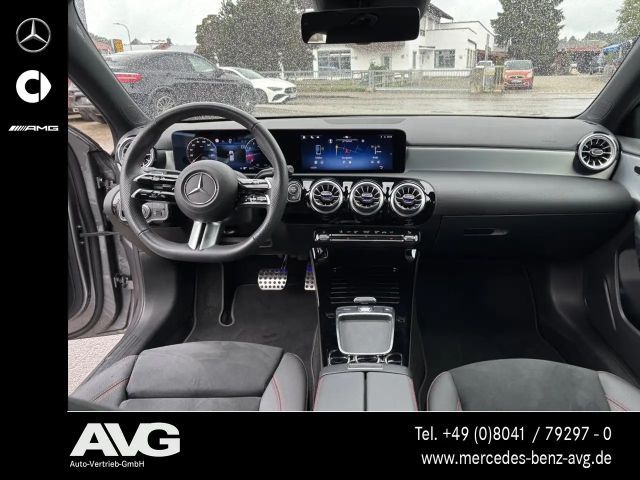 Mercedes-Benz A 180 AMG Line Hatchback