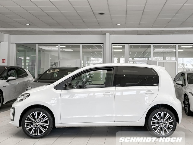 Volkswagen up! Active