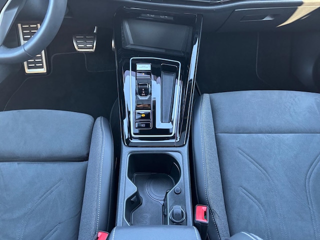 Volkswagen Golf 1.5 eTSI DSG Golf VIII