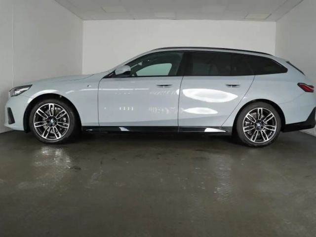BMW 520 520i M-Sport Touring