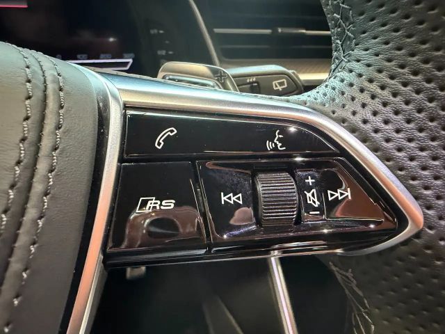 Audi RS6 Avant Performance Quattro