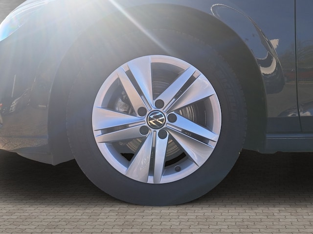 Volkswagen Golf 1.5 TSI Golf VIII Life