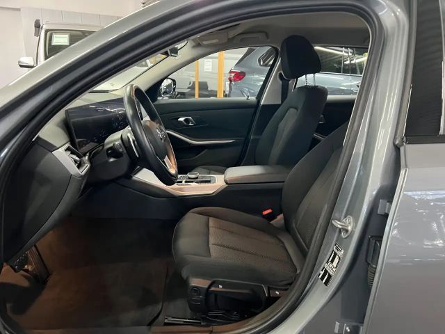 BMW 318 318d Touring