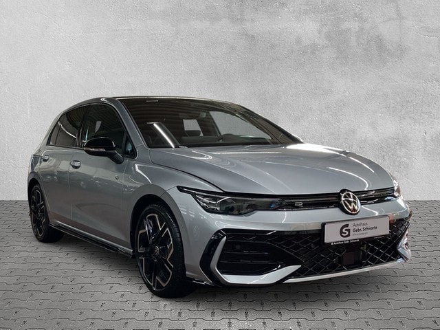 Volkswagen Golf 2.0 TDI DSG Golf VIII R-Line