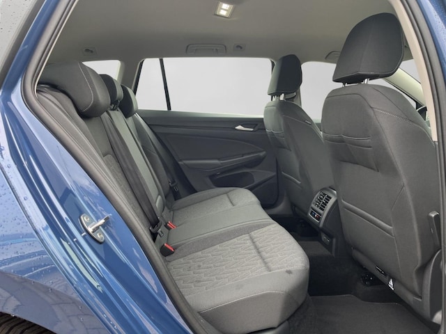 Volkswagen Golf 1.5 eTSI DSG Life Variant