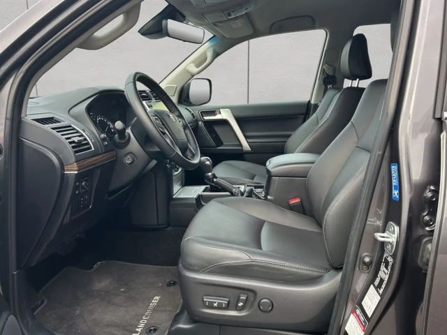 Toyota Land Cruiser 2.8 D-4D Executive