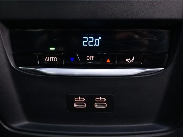 BMW 320 320e M-Sport Sedan