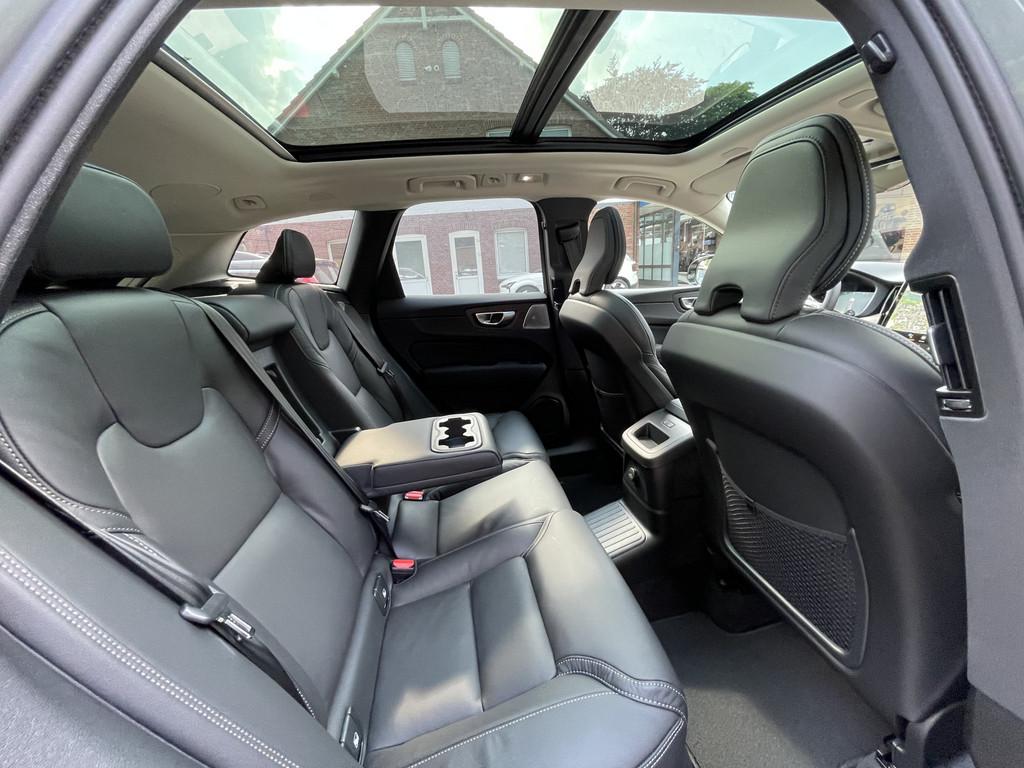 Volvo XC60 AWD Dark Recharge T8 Ultra