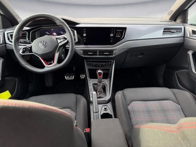 Volkswagen Polo 2.0 TSI DSG GTI