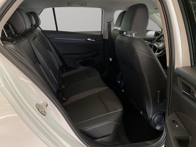 Volkswagen Golf 1.5 TSI BMT Golf VIII