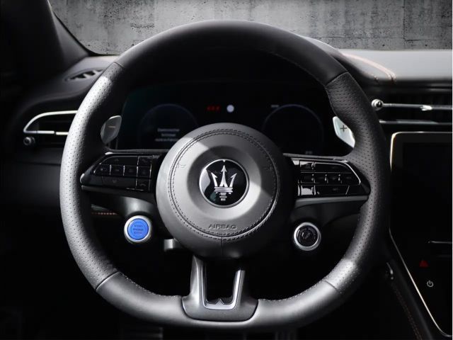 Maserati Grecale Folgore