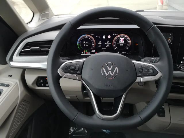 Volkswagen Multivan DSG Highline T7