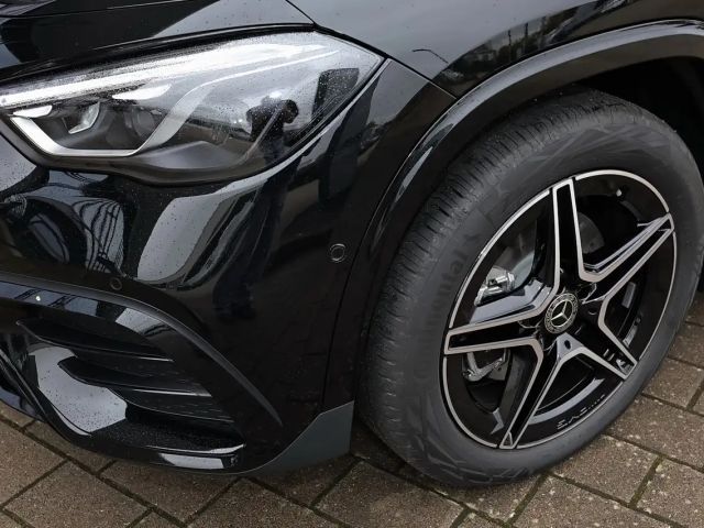 Mercedes-Benz GLA 200 AMG Line