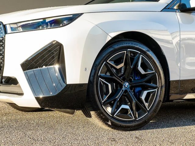 BMW iX xDrive40