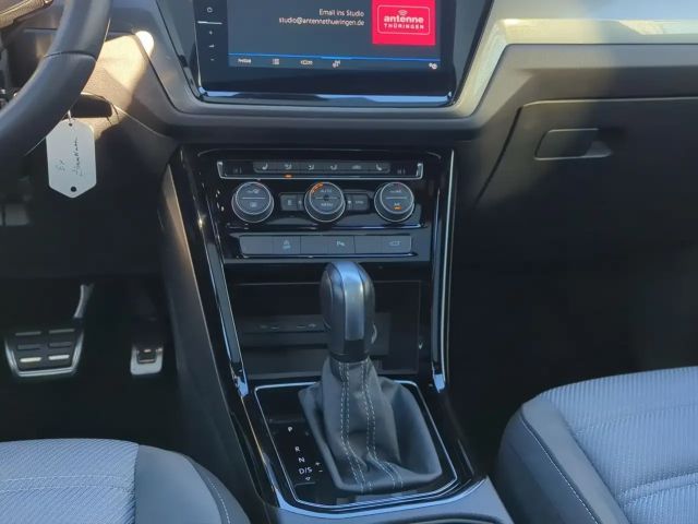 Volkswagen Touran 1.5 TSI Highline R-Line