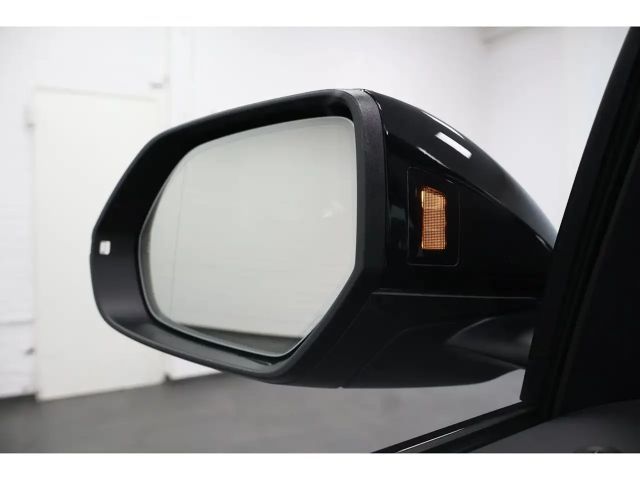 Audi Q8 50 TDI Quattro S-Line