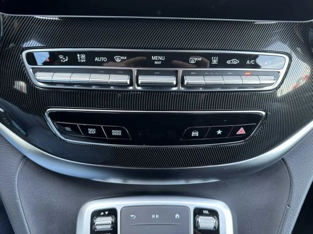 Mercedes-Benz V 300 4MATIC V 300 d