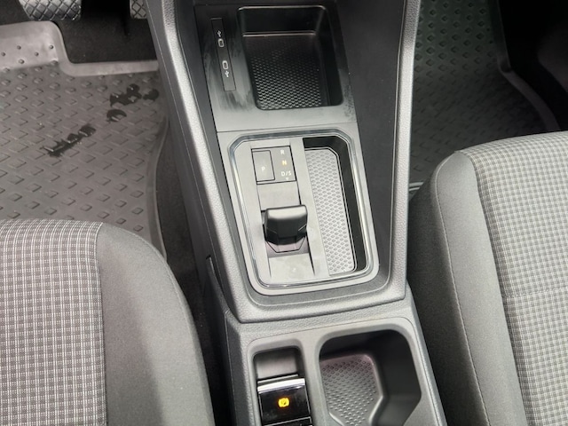 Volkswagen Caddy 2.0 TDI Combi DSG