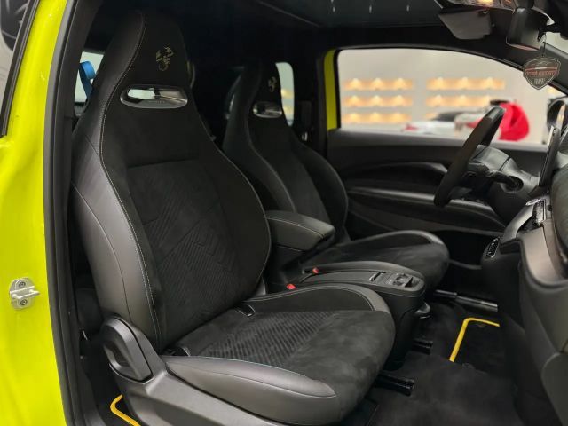 Abarth 500e Scorpionissima