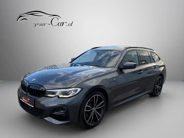 BMW 330 330e M-Sport Touring xDrive