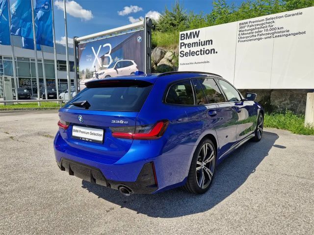 BMW 330 330e xDrive