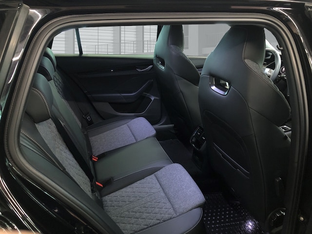 Skoda Octavia 2.0 TDI Combi Sportline