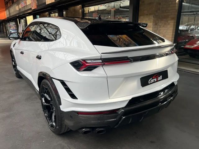 Lamborghini Urus Performante