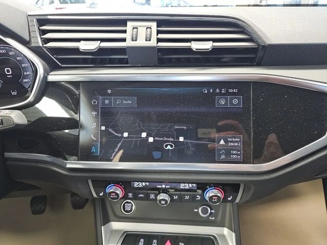 Audi Q3 AHK,LED,Navi,Sitzheizung,Kamera,PDC