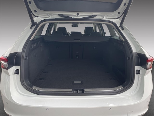 Skoda Superb 2.0 TDI Combi Selection