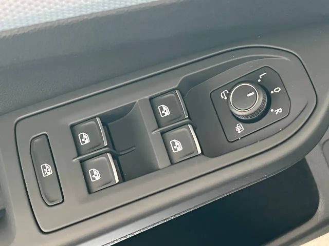 Volkswagen Golf 2.0 TDI DSG Golf VIII Variant