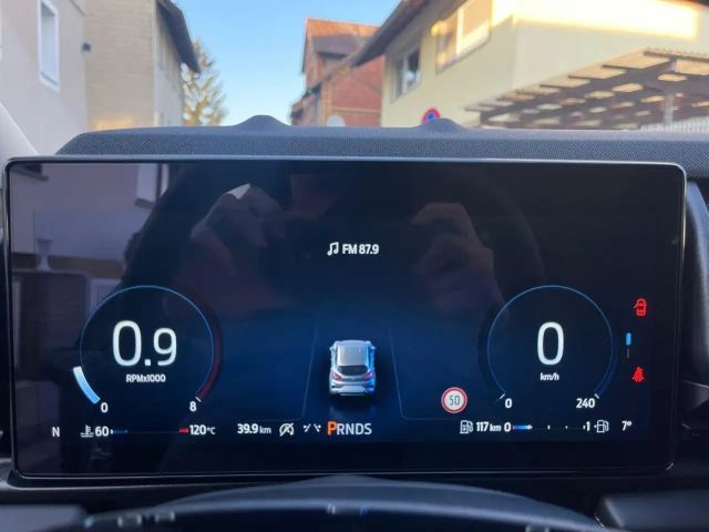 Ford Puma EcoBoost Titanium