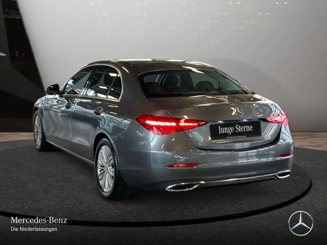 Mercedes-Benz C 180 AVANTGARDE Sedan