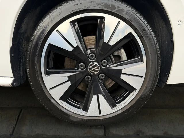 Volkswagen Multivan Lang Style T7