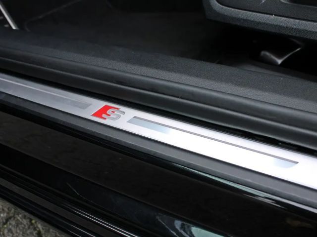 Audi S6 Avant Quattro