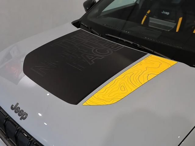 Jeep Avenger 1,2 e-Hybrid 4xe DCT6 THE NORTH FACE