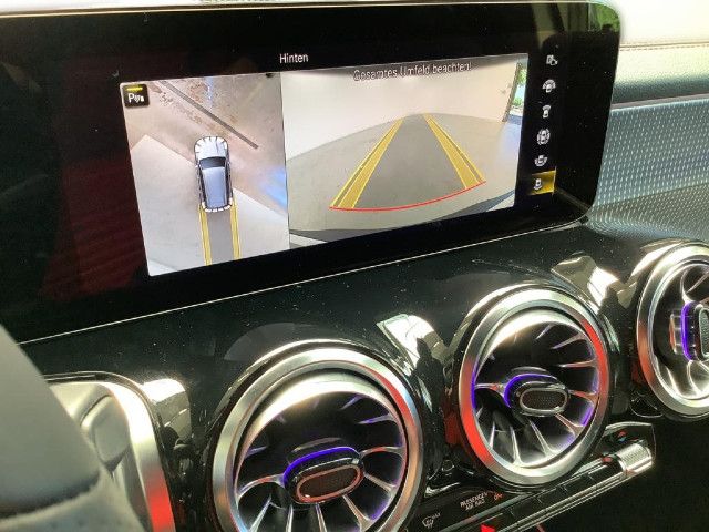 Mercedes-Benz EQB 300 4MATIC