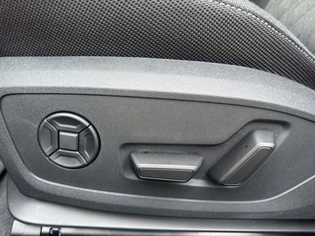 Audi A6 Quattro S-Tronic Sedan