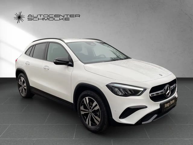 Mercedes-Benz GLA 220 4MATIC