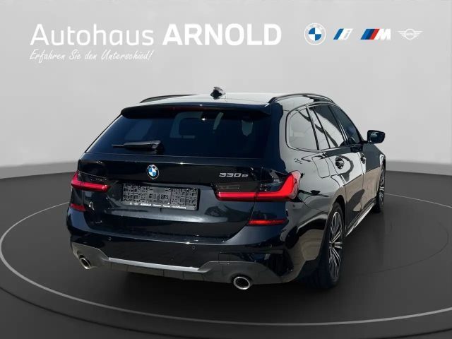BMW 330 330e M-Sport Touring