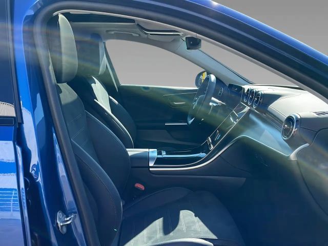 Mercedes-Benz C 220 AMG Line C 220 d Sedan