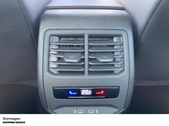 Seat Leon 1.5 eTSI DSG FR-lijn Sportstourer