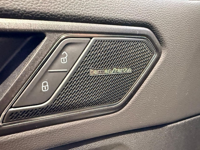 Volkswagen Tiguan 2.0 TSI R-Line