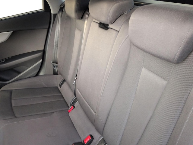 Audi A4 35 TDI Avant S-Tronic