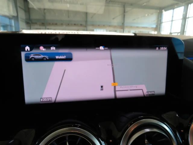 Mercedes-Benz GLA 200 AMG Line GLA 200 d