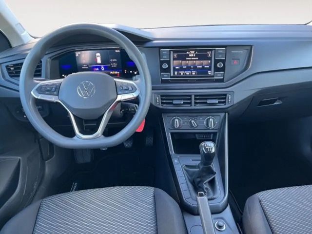 Volkswagen Polo VI 1.0 Fresh LM15
