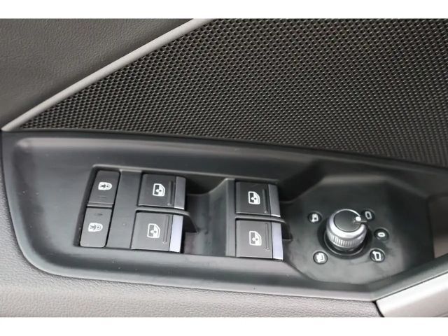 Audi A3 35 TFSI S-Line Sedan Sportback