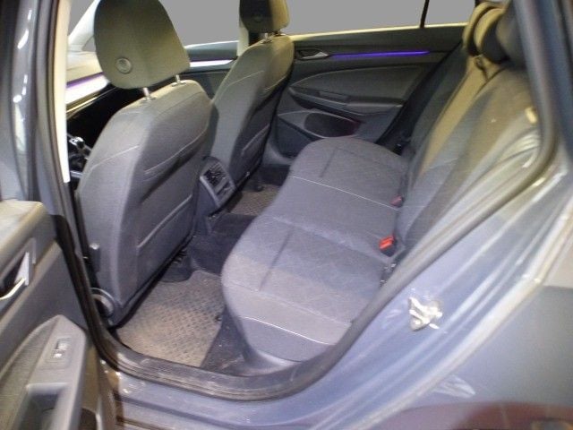 Volkswagen Golf 1.0 TSI Life Variant