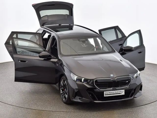 BMW i5 M60 xDrive