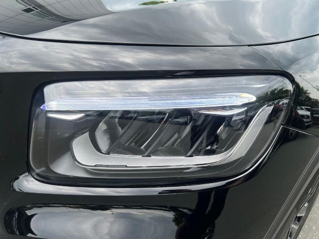 Mercedes-Benz GLB 220 4MATIC GLB 220 d